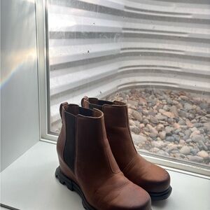 Women’s Sorel Leather Wedge Boot